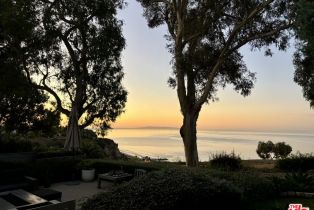 , 15419 Via De Las Olas, Pacific Palisades, CA 90272 - 4