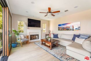 Single Family Residence, 3942 Glenridge dr, Sherman Oaks, CA 91423 - 8