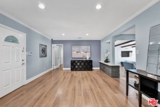 , 6241 Canby ave, Tarzana, CA 91335 - 4