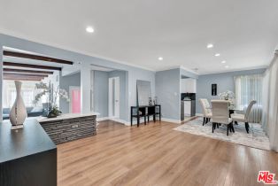 , 6241 Canby ave, Tarzana, CA 91335 - 5