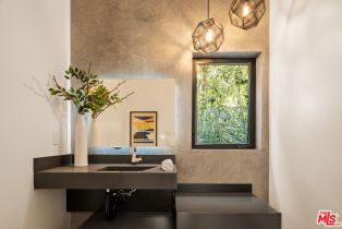 Single Family Residence, 4445 Camellia ave, Studio City, CA 91602 - 12