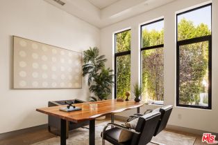 Single Family Residence, 4445 Camellia ave, Studio City, CA 91602 - 11