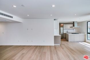 Apartment, 328 Maple dr, Beverly Hills, CA 90210 - 4