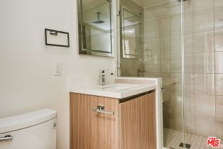 Apartment, 328 Maple dr, Beverly Hills, CA 90210 - 5