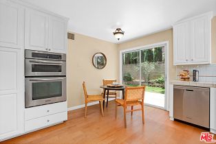 Single Family Residence, 1668 Fox Springs cir, Newbury Park, CA 91320 - 11