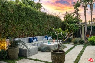 Single Family Residence, 1741 Pier ave, Santa Monica, CA 90405 - 16