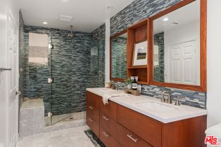 Single Family Residence, 1741 Pier ave, Santa Monica, CA 90405 - 24