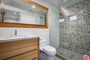 , 456 S. Venice Blvd, Venice, CA 90291 - 10