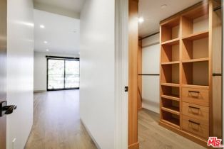 , 456 S. Venice Blvd, Venice, CA 90291 - 17