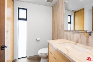 , 454 S. Venice Blvd, Venice, CA 90291 - 27