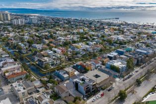 , 454 S. Venice Blvd, Venice, CA 90291 - 32