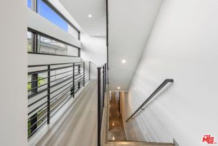 , 454 S. Venice Blvd, Venice, CA 90291 - 11