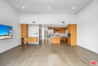 , 454 S. Venice Blvd, Venice, CA 90291 - 22