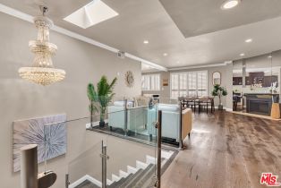 Condominium, 2219  S Bentley Ave, Westwood, CA  Westwood, CA 90064