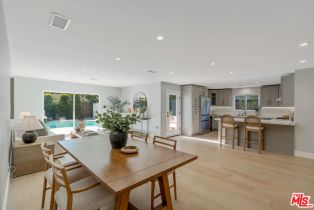 Single Family Residence, 24057 Sylvan st, Woodland Hills, CA 91367 - 5