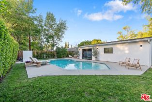 Single Family Residence, 24057 Sylvan st, Woodland Hills, CA 91367 - 21