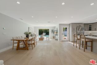 Single Family Residence, 24057 Sylvan st, Woodland Hills, CA 91367 - 4