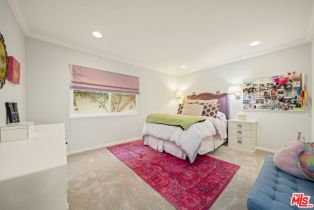 Single Family Residence, 2740 Deep Canyon dr, Beverly Hills, CA 90210 - 17