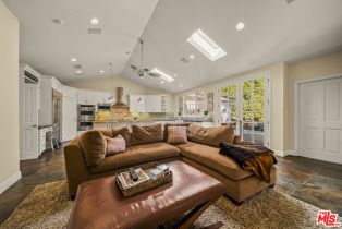 Single Family Residence, 2740 Deep Canyon dr, Beverly Hills, CA 90210 - 10
