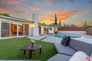 Single Family Residence, 20523 Tiara st, Woodland Hills, CA 91367 - 35