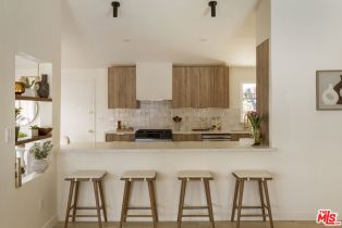 Single Family Residence, 20523 Tiara st, Woodland Hills, CA 91367 - 17