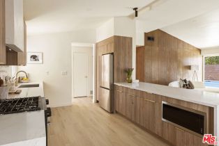 Single Family Residence, 20523 Tiara st, Woodland Hills, CA 91367 - 21