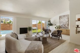 Single Family Residence, 20523 Tiara st, Woodland Hills, CA 91367 - 10