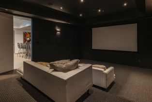 Single Family Residence, 3920 Knobhill dr, Sherman Oaks, CA 91423 - 29