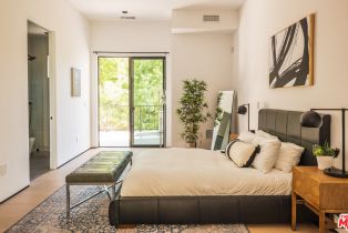 Single Family Residence, 3920 Knobhill dr, Sherman Oaks, CA 91423 - 20