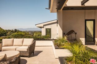 Single Family Residence, 3920 Knobhill dr, Sherman Oaks, CA 91423 - 25