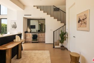 Single Family Residence, 3920 Knobhill dr, Sherman Oaks, CA 91423 - 12