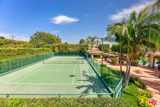 Single Family Residence, 812 BEDFORD dr, Beverly Hills, CA 90210 - 73