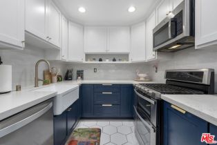 Condominium, 9061 Keith ave, West Hollywood , CA 90069 - 7