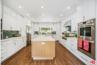 , 627 Alta dr, Beverly Hills, CA 90210 - 8