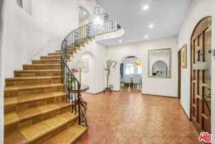 , 627 Alta dr, Beverly Hills, CA 90210 - 5