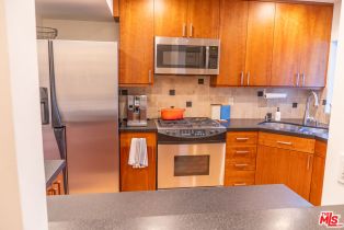 Condominium, 880 Hilldale ave, West Hollywood , CA 90069 - 9