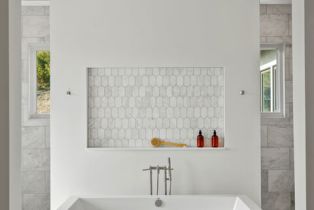 Single Family Residence, 26767 Mulholland hwy, Calabasas, CA 91302 - 21