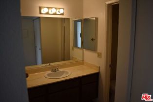 Condominium, 8316 Raintree cir, Culver City, CA 90230 - 5
