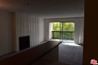 Condominium, 8316 Raintree cir, Culver City, CA 90230 - 4