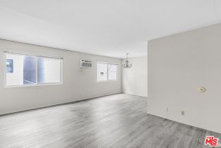 , 1811 Parnell ave, Westwood, CA 90025 - 8