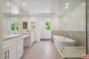 Single Family Residence, 5114 Cedros ave, Sherman Oaks, CA 91403 - 24