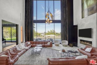 , 9152 Janice pl, Beverly Hills, CA 90210 - 3