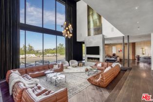 , 9152 Janice pl, Beverly Hills, CA 90210 - 4