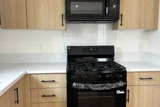 , 4232 Sunnyslope Ave, Sherman Oaks, CA 91423 - 5