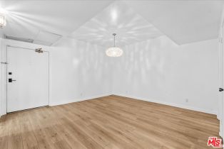 Condominium, 8162 Manitoba st, Playa Del Rey , CA 90293 - 4