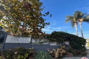 , 721 Pine st, Santa Monica, CA 90405 - 2