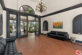 , 1133 9th st, Santa Monica, CA 90403 - 5