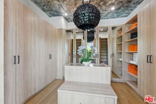 Single Family Residence, 14812 Morrison st, Sherman Oaks, CA 91403 - 32