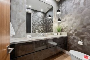 Single Family Residence, 14812 Morrison st, Sherman Oaks, CA 91403 - 8