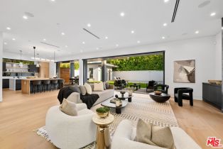 Single Family Residence, 14812 Morrison st, Sherman Oaks, CA 91403 - 14